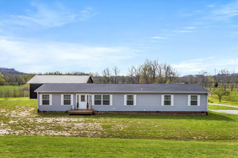 3265 N Bend Road, Stanton, KY 40380