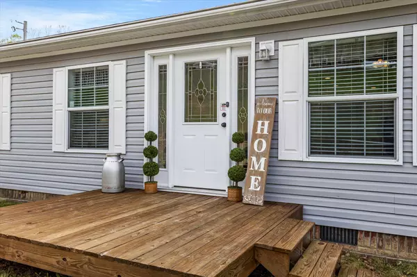 Stanton, KY 40380,3265 N Bend Road