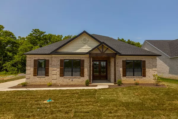 388 Weston Park, Lexington, KY 40515