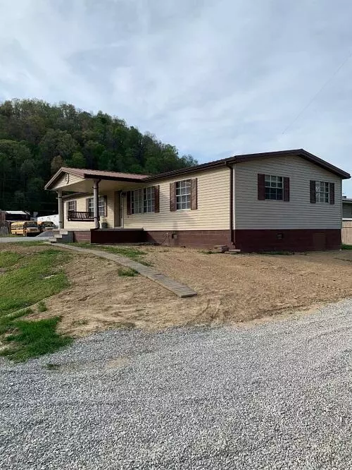 Prestonsburg, KY 41653,9 Stanley Ave.