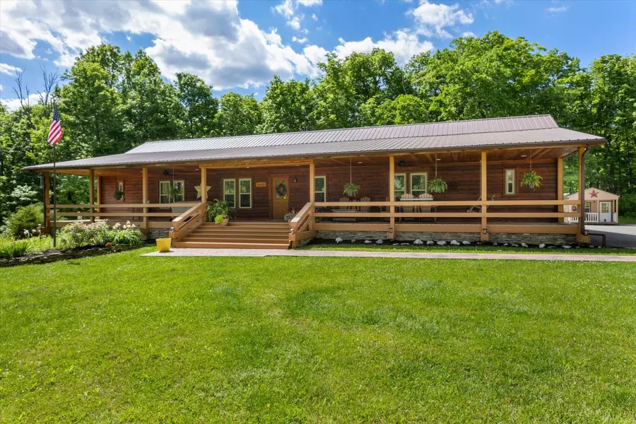 121 Redbud Lane, Georgetown, KY 40324