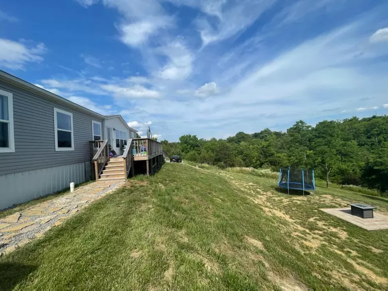 100 Red Bud Lane, Georgetown, KY 40324