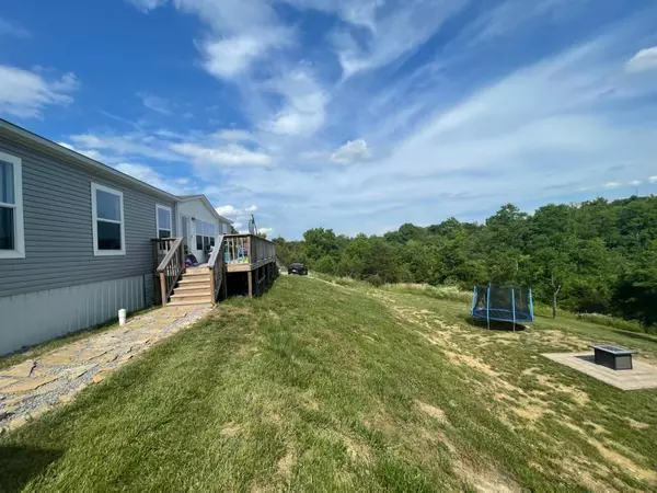 Georgetown, KY 40324,100 Red Bud Lane