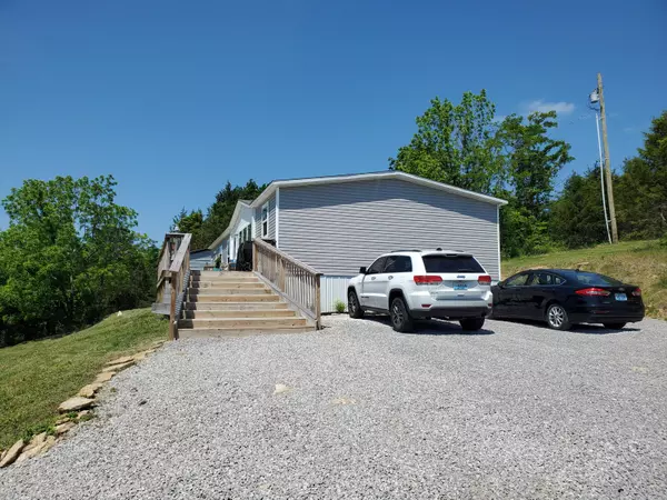 Georgetown, KY 40324,100 Red Bud Lane