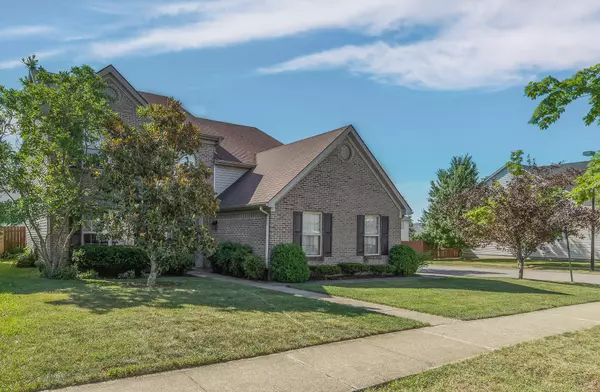 Lexington, KY 40503,3372 Drayton Place