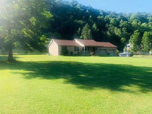 100 Wildflower Drive, Inez, KY 41224