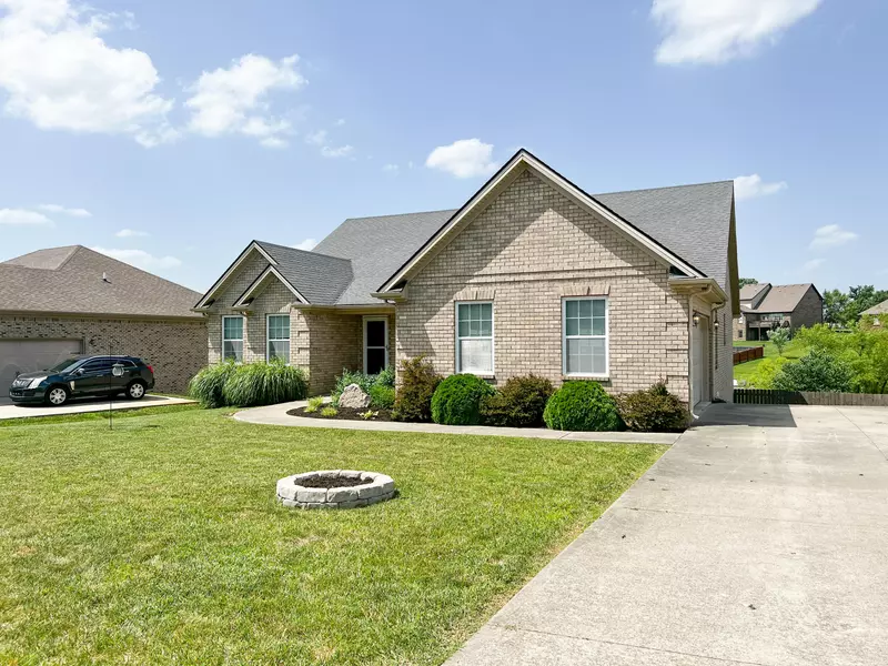 304 Squires Way, Nicholasville, KY 40356