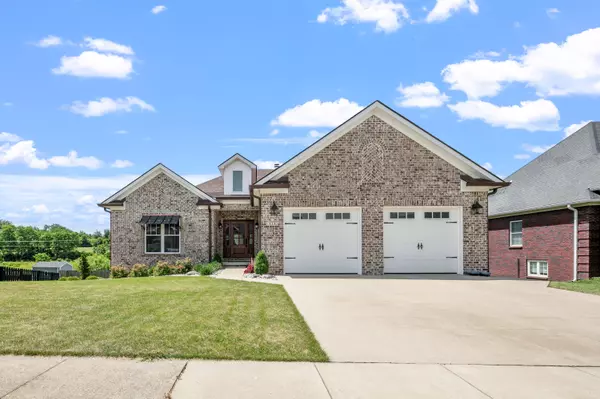 111 Meadow Lark Trail, Georgetown, KY 40324