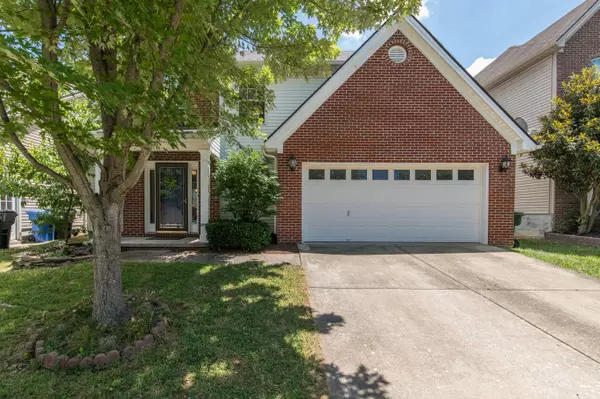 Lexington, KY 40511,812 White Wood Flat