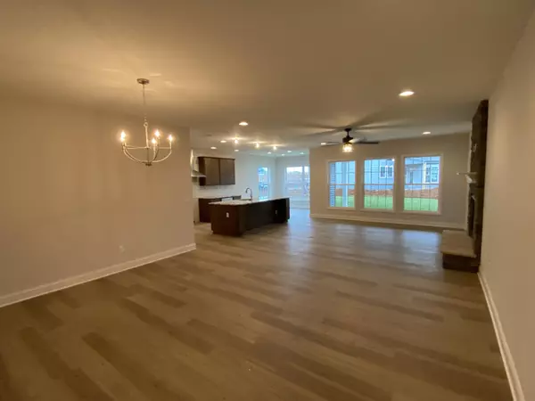 Lexington, KY 40511,645 Windflower Way