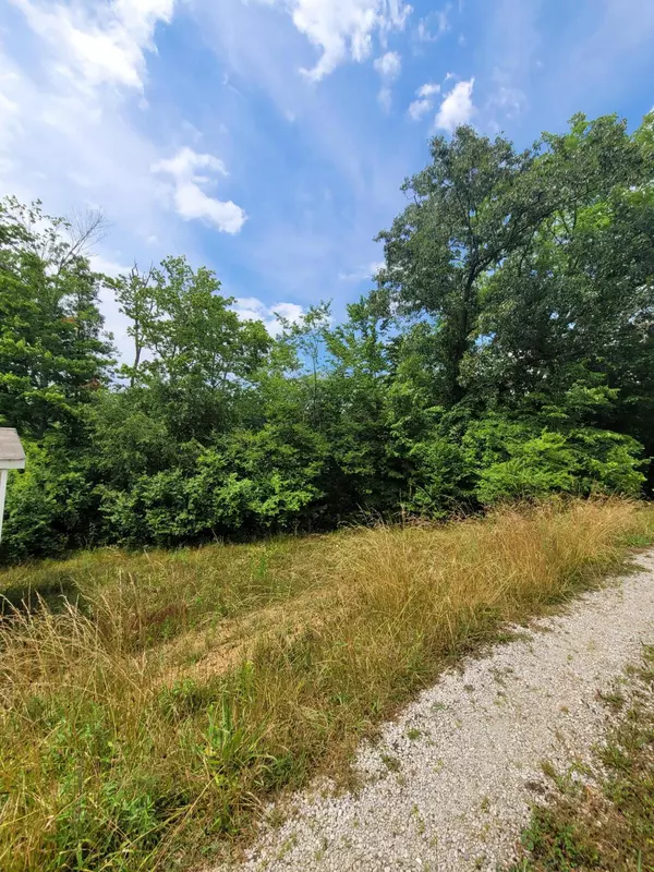 Stearns, KY 42647,174 Morrow Lane