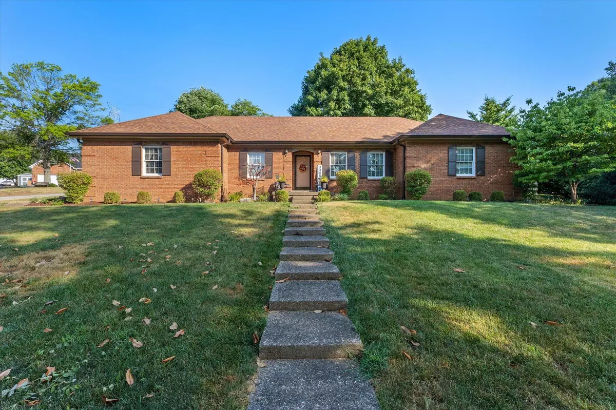 Nicholasville, KY 40356,504 Keene-Way Drive