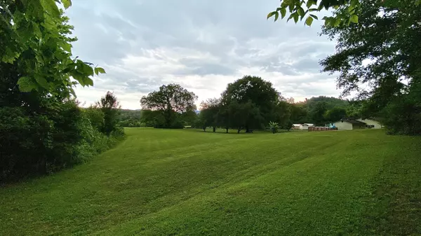 Williamsburg, KY 40769,10395 US 25-W