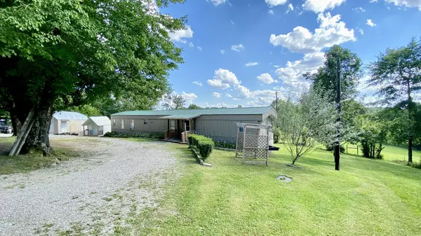 Corbin, KY 40701,80 Hopkins Hill Road