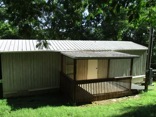 Williamsburg, KY 40769,178 School Avenue