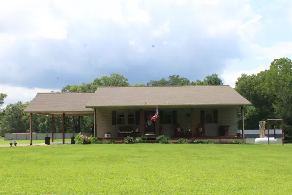 Williamsburg, KY 40769,135 White Oak Rd Road