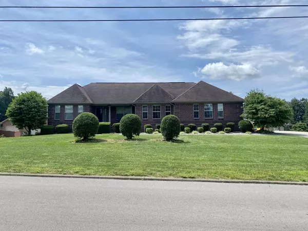 Somerset, KY 42503,256 Lake Forest