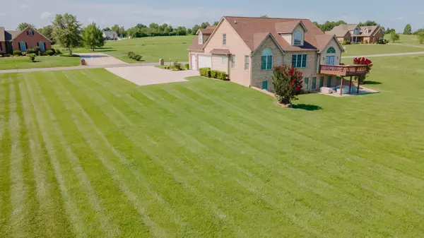 Monticello, KY 42633,138 Club House Drive