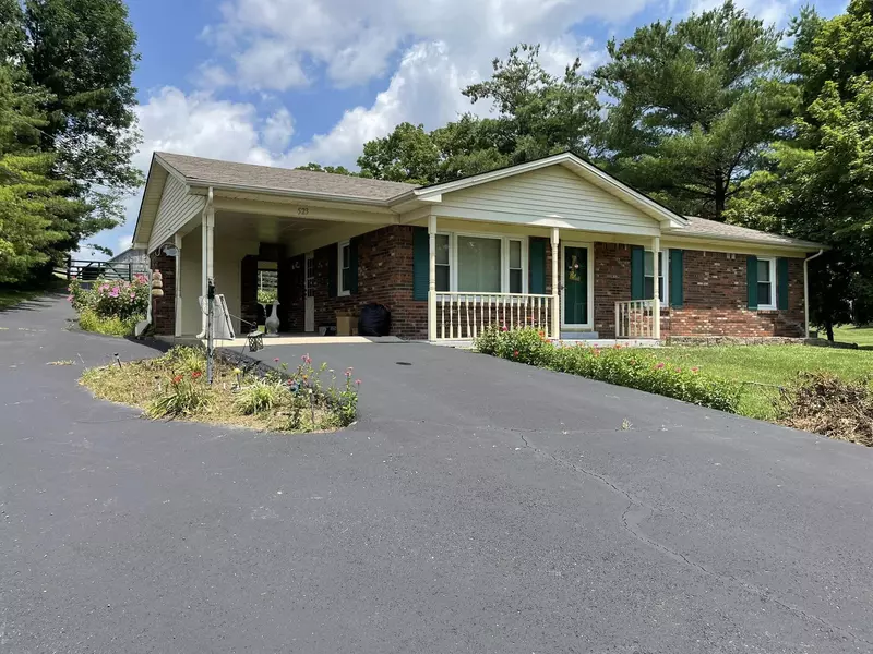 523 Fall Lick Road, Lancaster, KY 40444