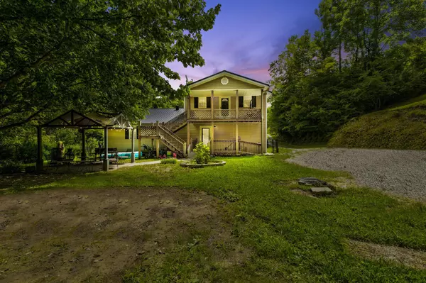 Stanton, KY 40380,98 Brittany Road