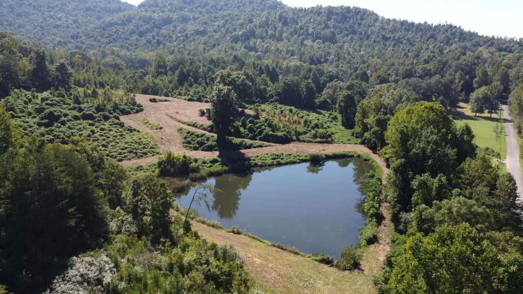 9999 Tackett Creek Road, Williamsburg, KY 40769