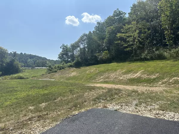 East Bernstadt, KY 40729,62 Bluestone Drive