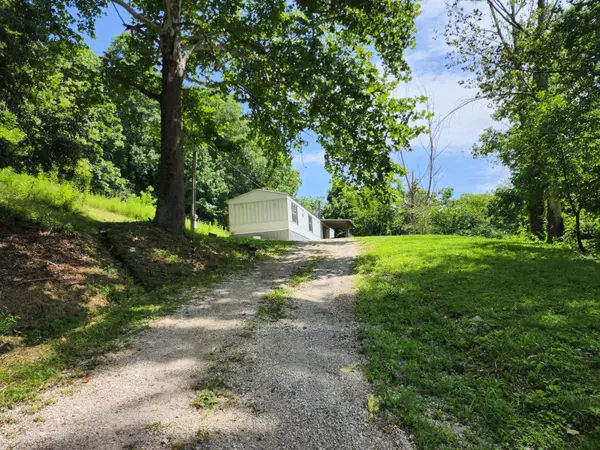 Stanton, KY 40380,230 Upper Cane Creek Road