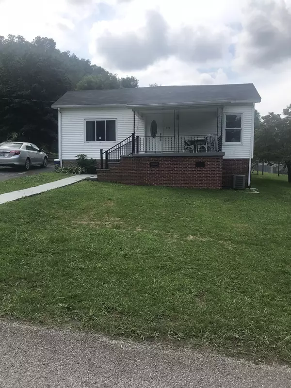 275 Hemlock Street, Benham, KY 40807