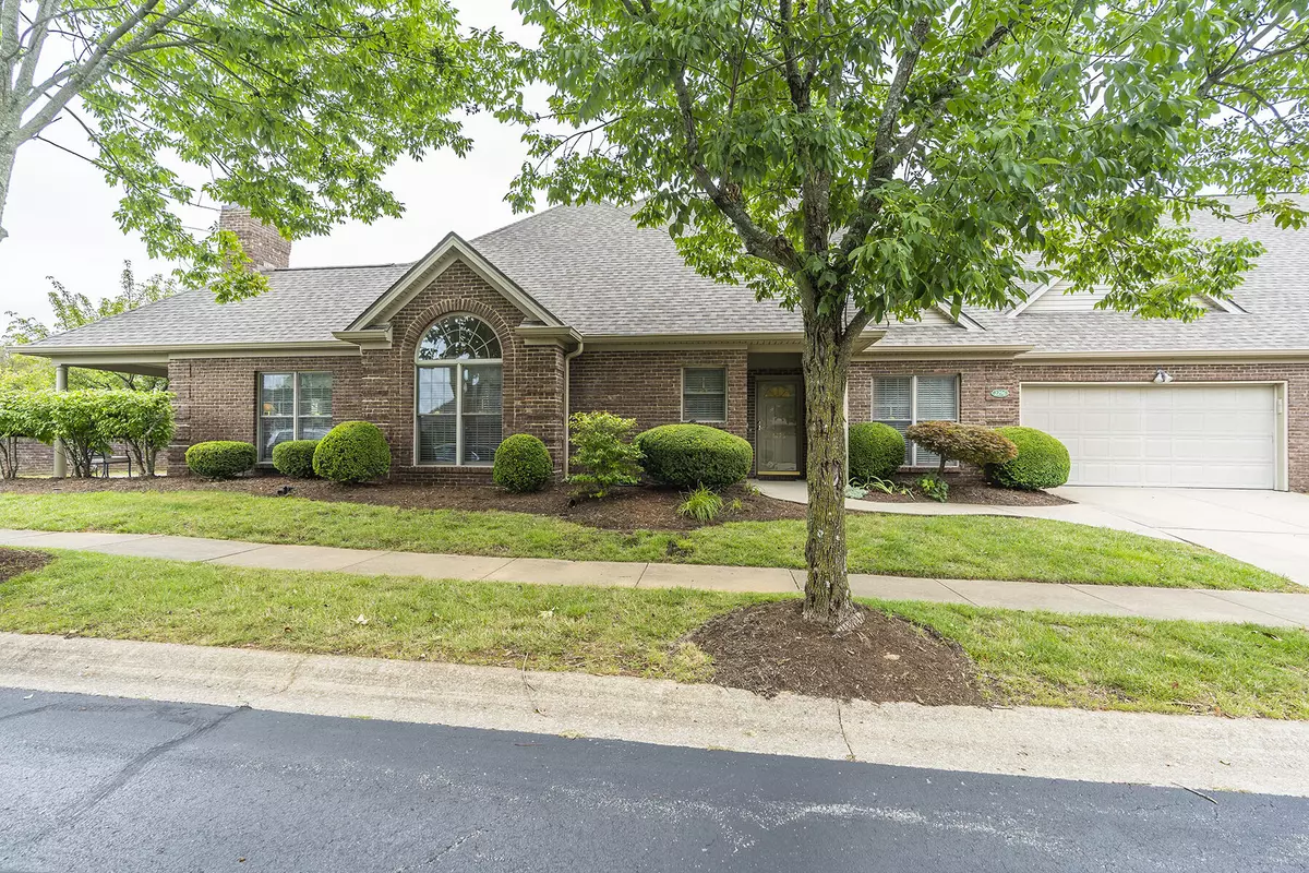 Lexington, KY 40513,2296 Guilford Lane