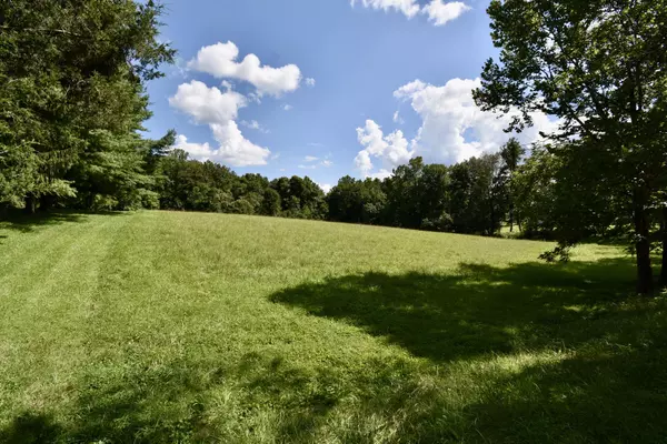 Nancy, KY 42544,141 Hickory Nut Ridge Road