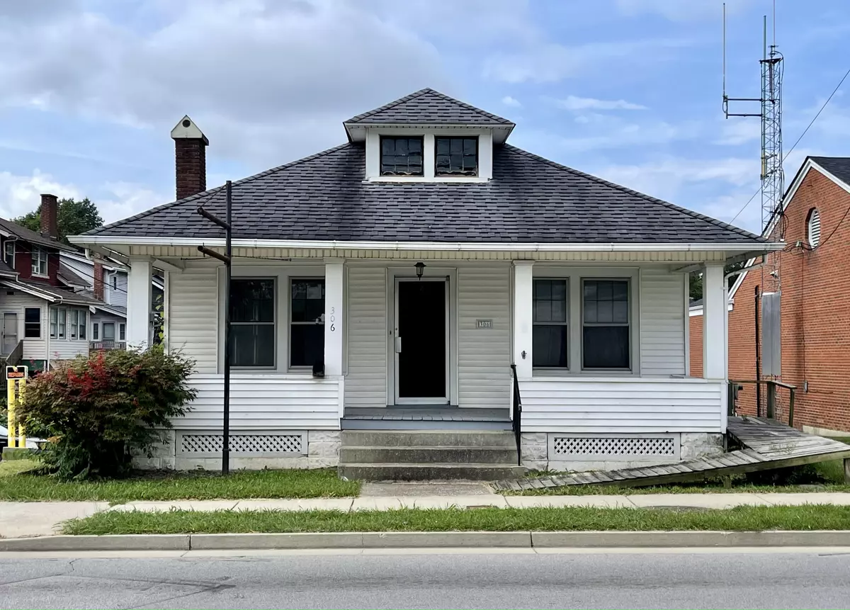 Winchester, KY 40391,306 West Lexington Avenue