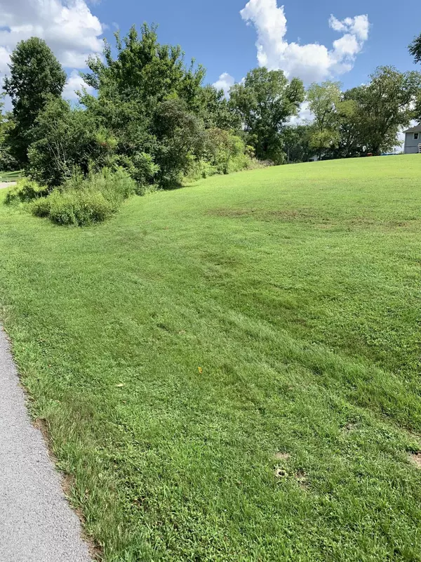 Williamsburg, KY 40769,888 Ellison Bend Road