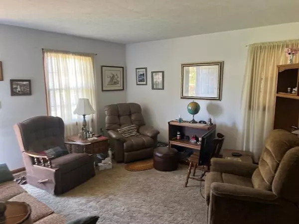 Monticello, KY 42633,384 Mercer Drive