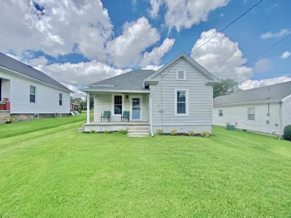 1213 W Walnut Street, Danville, KY 40422