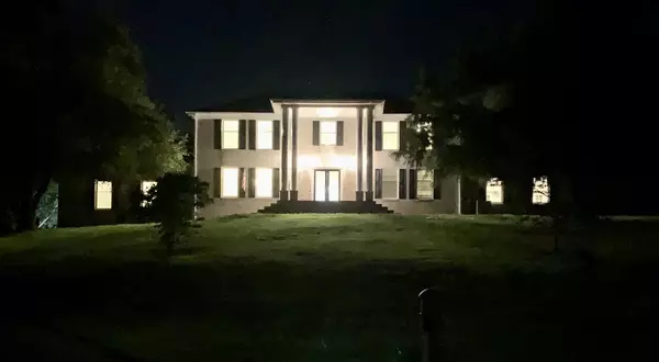 Richmond, KY 40475,106 Walnut Circle Circle