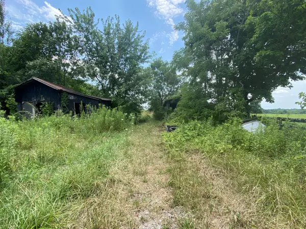 Crab Orchard, KY 40419,798 Gaffney Road