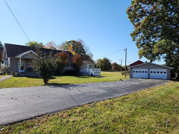 2111 HWY 1664, Nancy, KY 42544