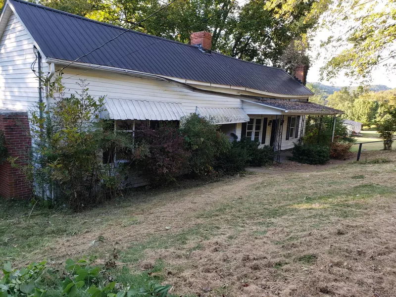 3345 N Bend Road, Stanton, KY 40380