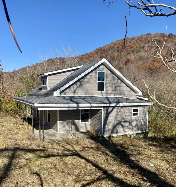 Irvine, KY 40336,236 High Street