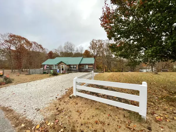 Irvine, KY 40336,760 Springview Road