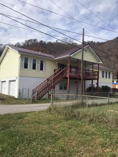 105 Keister Spur, Evarts, KY 40828