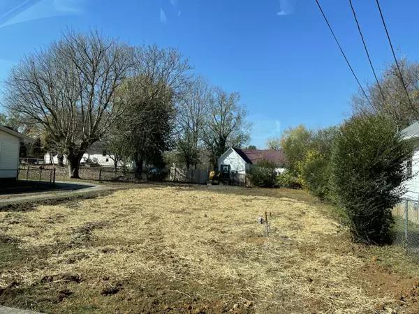 Somerset, KY 42501,114 cotter Avenue