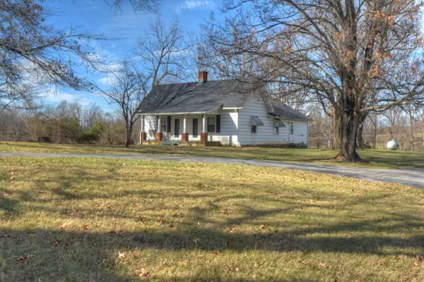 2978 Cummins Ferry Road, Versailles, KY 40383