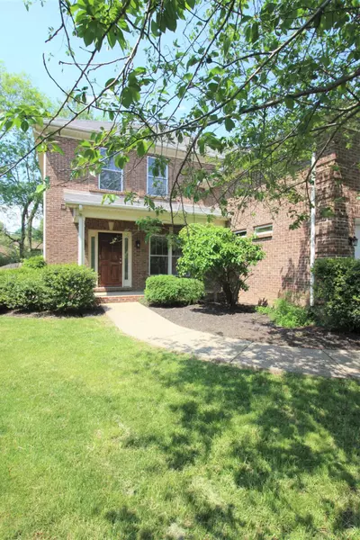 912 Literary Circle, Lexington, KY 40513