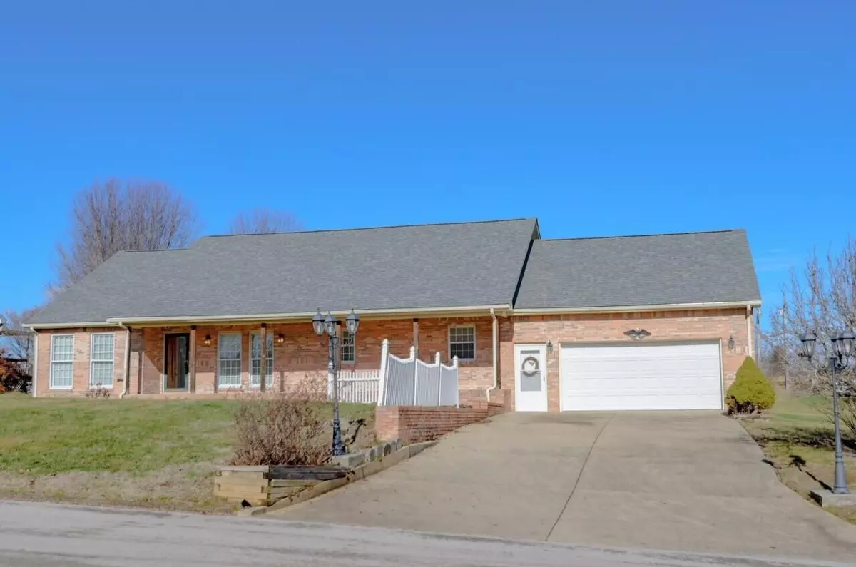 Somerset, KY 42501,212 Shadow Hill Drive