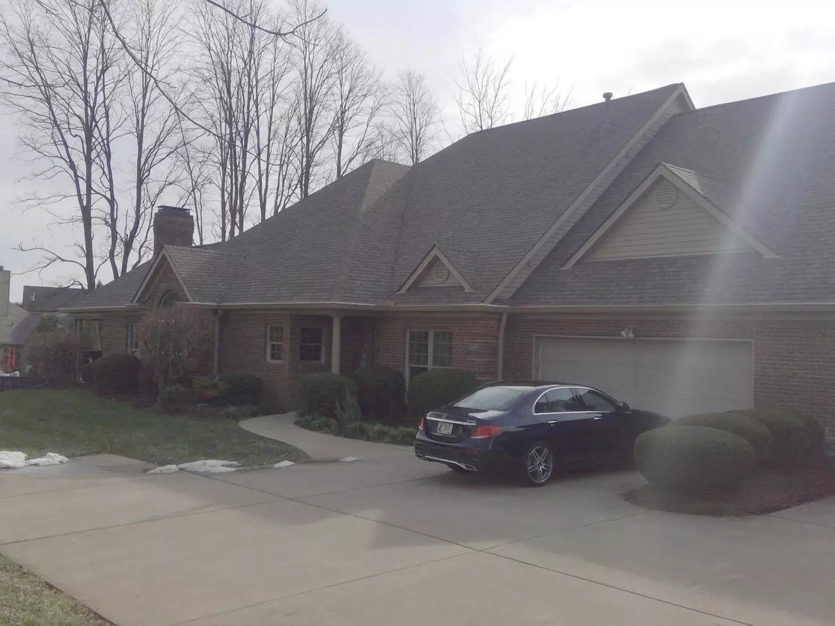 Lexington, KY 40513,1459 Pine Needles Lane