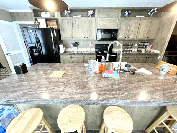 Crab Orchard, KY 40419,5183 Copper Creek Road