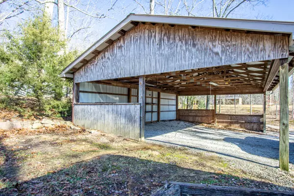 Williamsburg, KY 40769,54 Murphy Brown Road