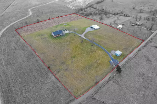 905 Unity Pike, Harrodsburg, KY 40330