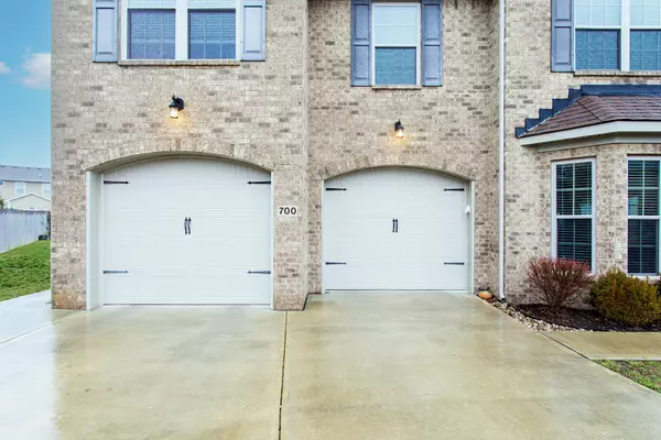 Lexington, KY 40515,700 Sundollar Cove